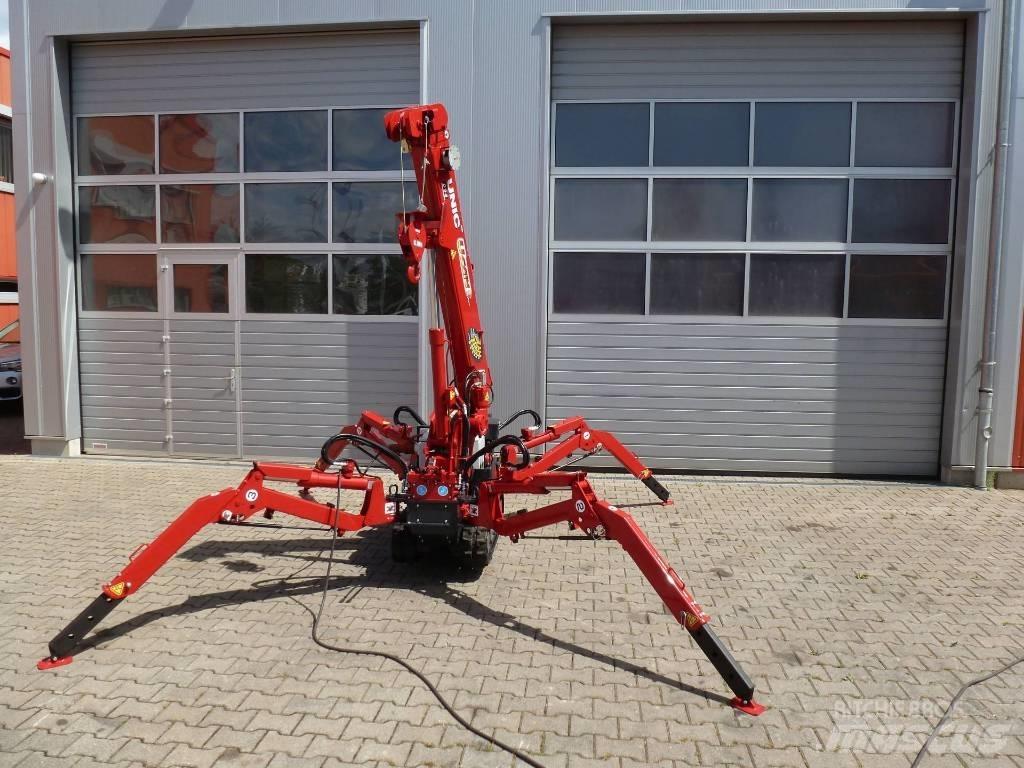 Unic URW-094 Mini gru