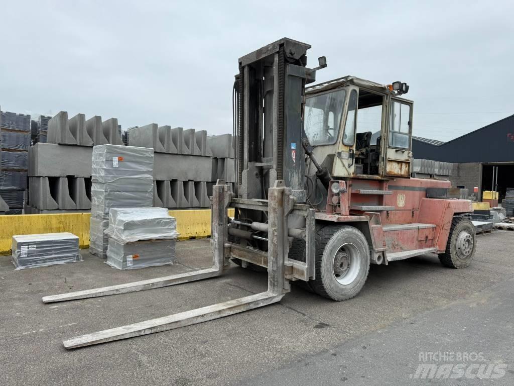 Svetruck 16 120 38 Carrelli elevatori diesel