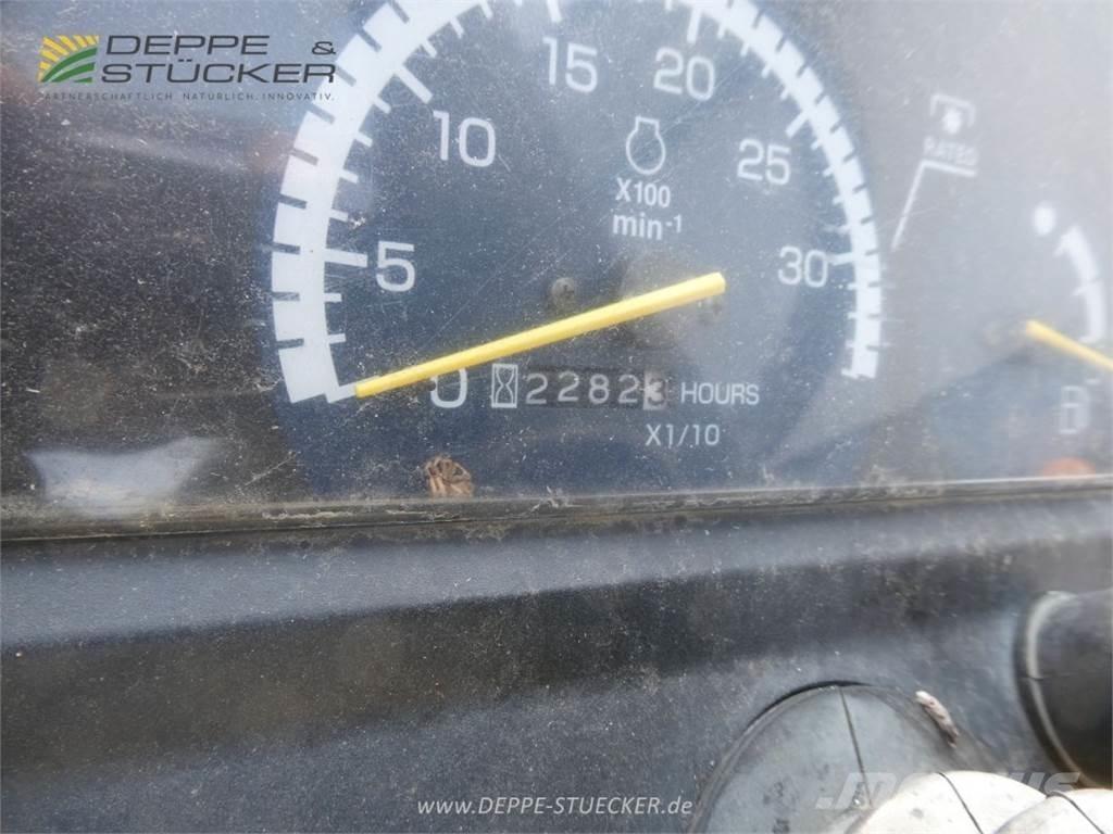 John Deere 2320 Trattori compatti