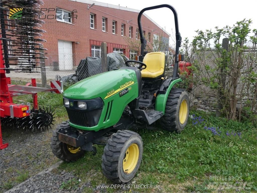John Deere 2320 Trattori compatti