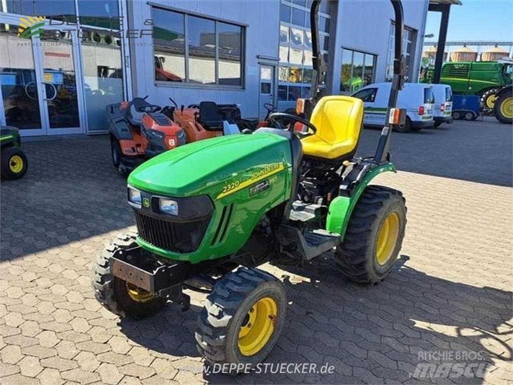 John Deere 2320 Trattori compatti
