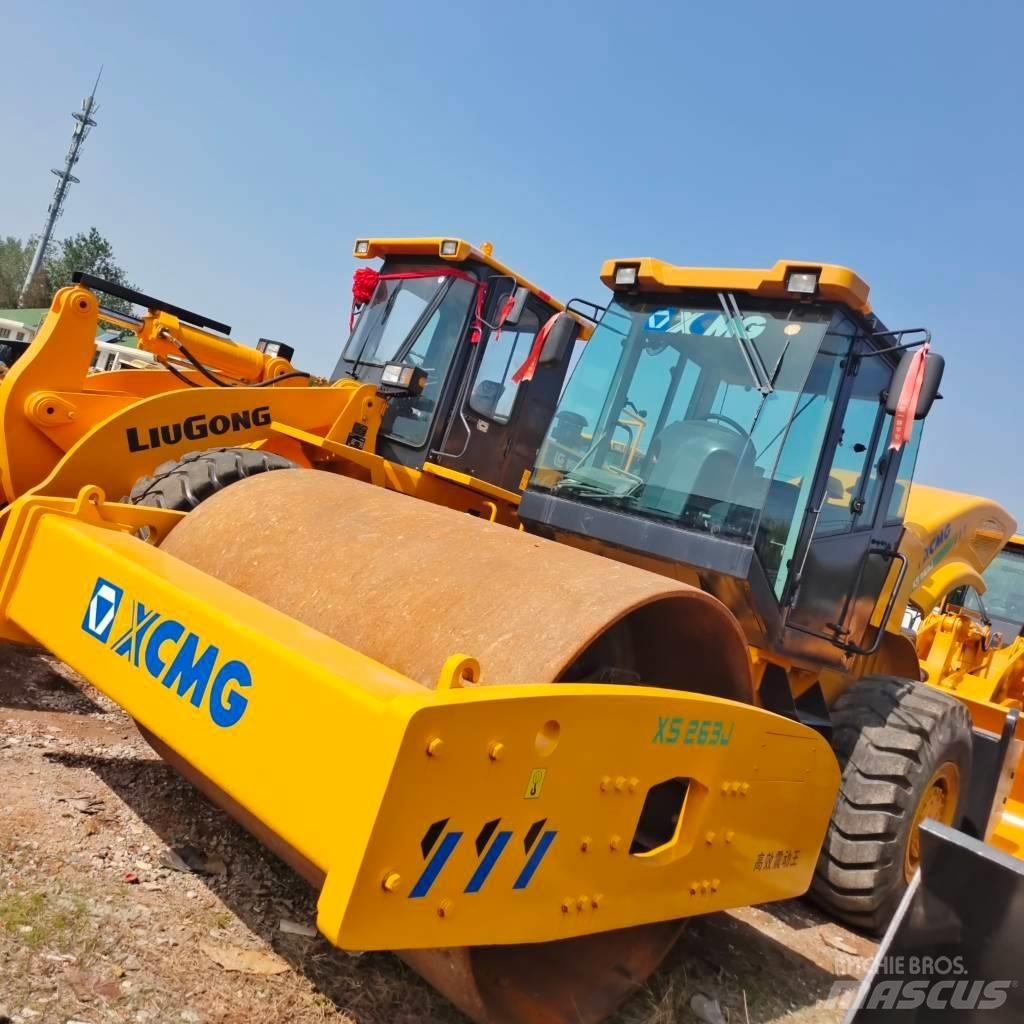 XCMG XS263J Rulli monotamburo