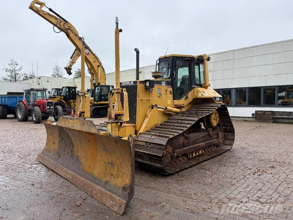 CAT D6M Dozer cingolati