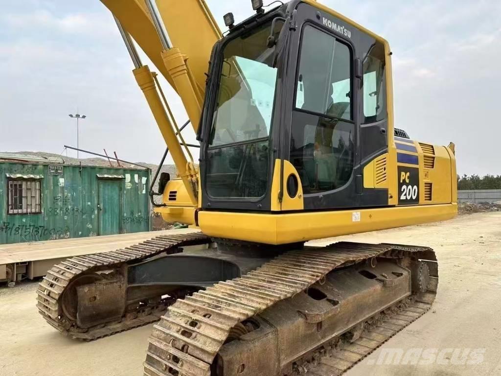 Komatsu PC 200 Escavatori cingolati