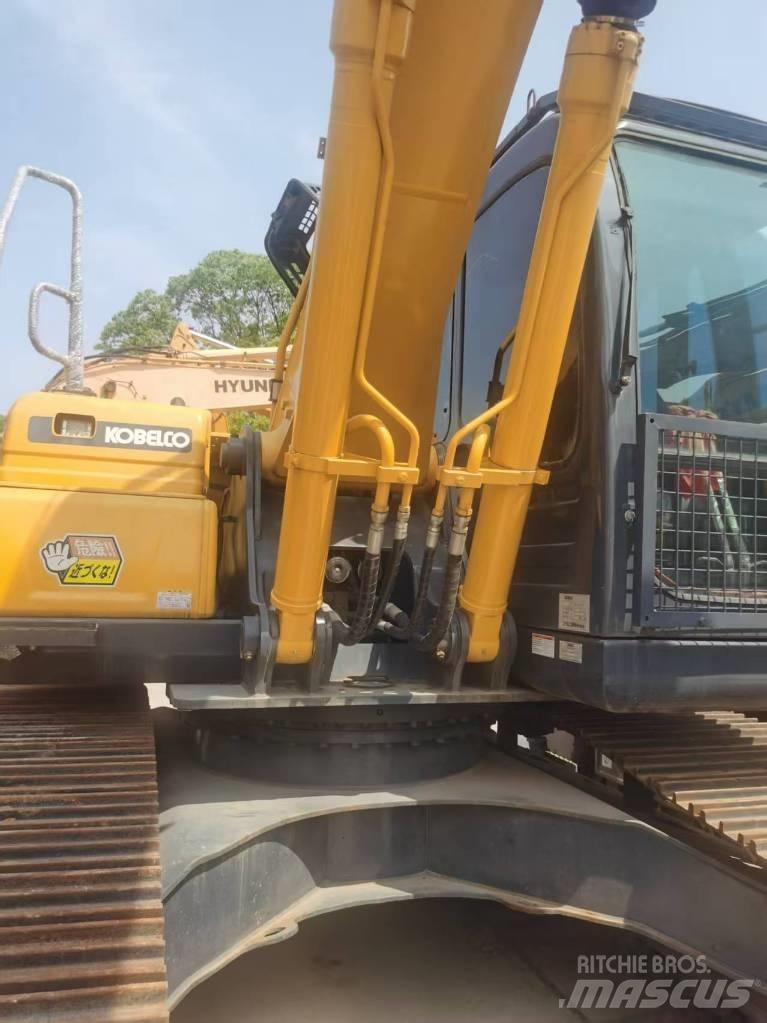 Kobelco SK 200 Escavatori cingolati