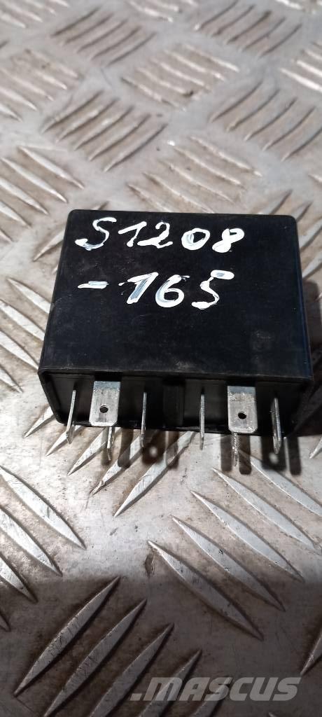 Scania 94 D.    1401788 Componenti elettroniche