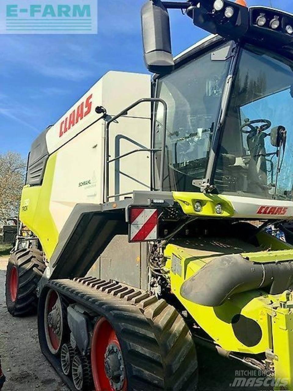 CLAAS trion 730tt Mietitrebbiatrici
