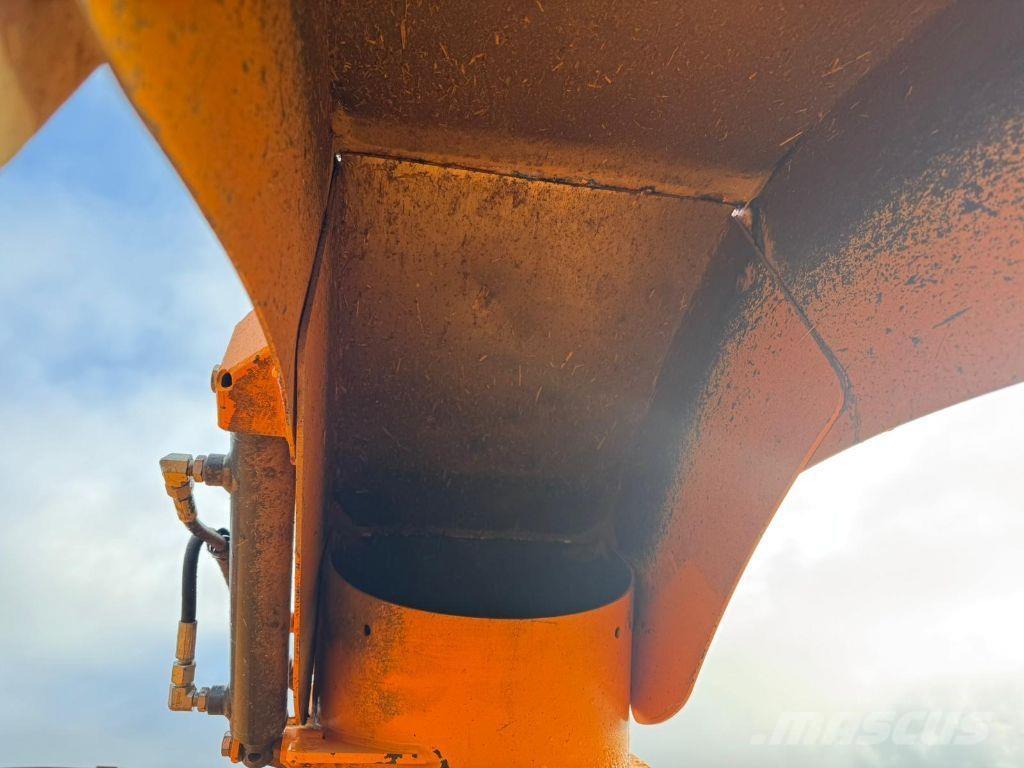 Lucas Castor+ 30R Trinciatrici, tagliatrici e srotolatrici per balle