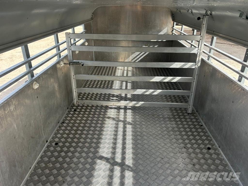 Ifor Williams TA 510 Rimorchi per trasporto animali