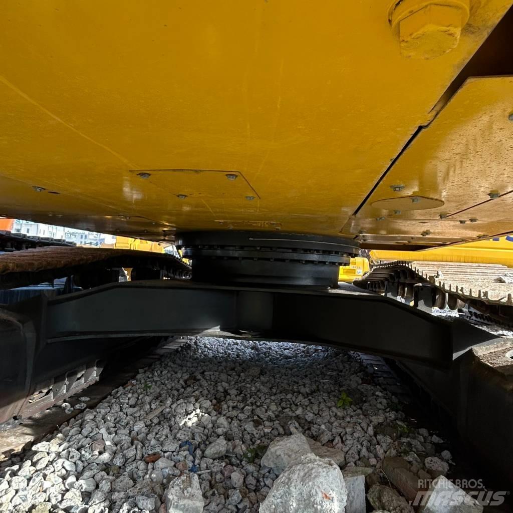 Komatsu 350-7 Escavatori cingolati
