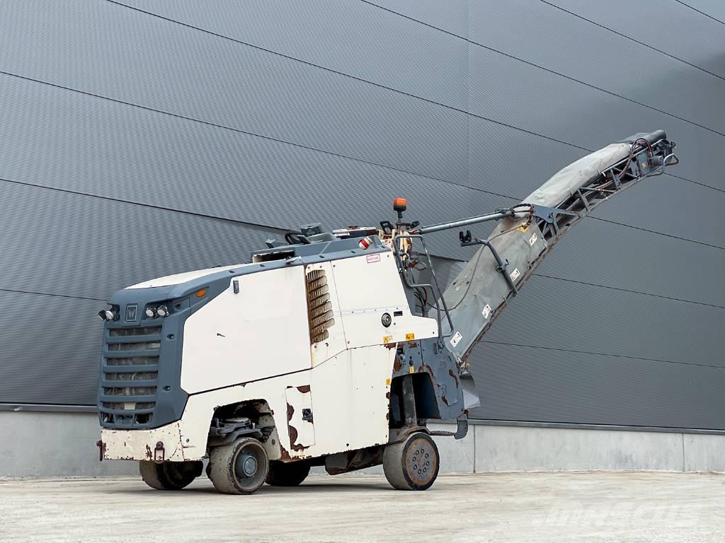 Wirtgen W 50 RI Fresa a freddo per asfalto