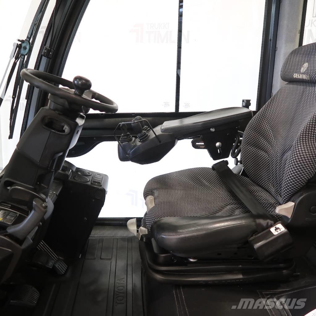 Toyota 8FD35N Carrelli elevatori GPL