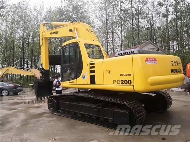 Komatsu pc200-6 Escavatori cingolati