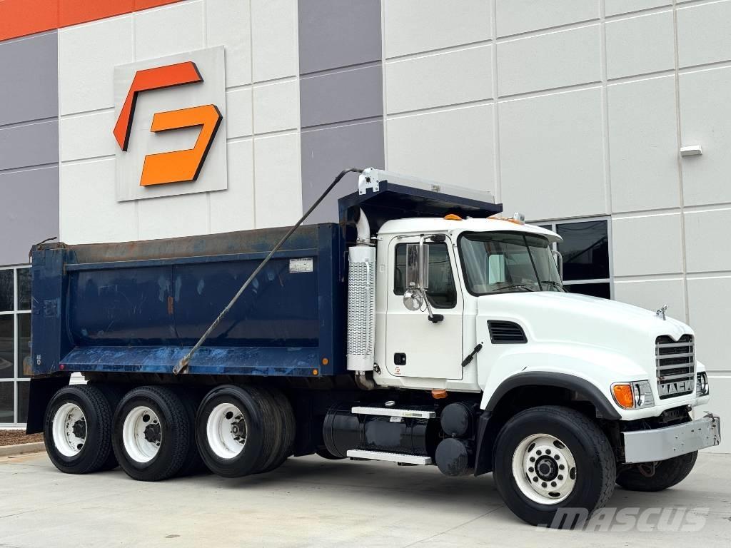 Mack CV 713 Camion ribaltabili