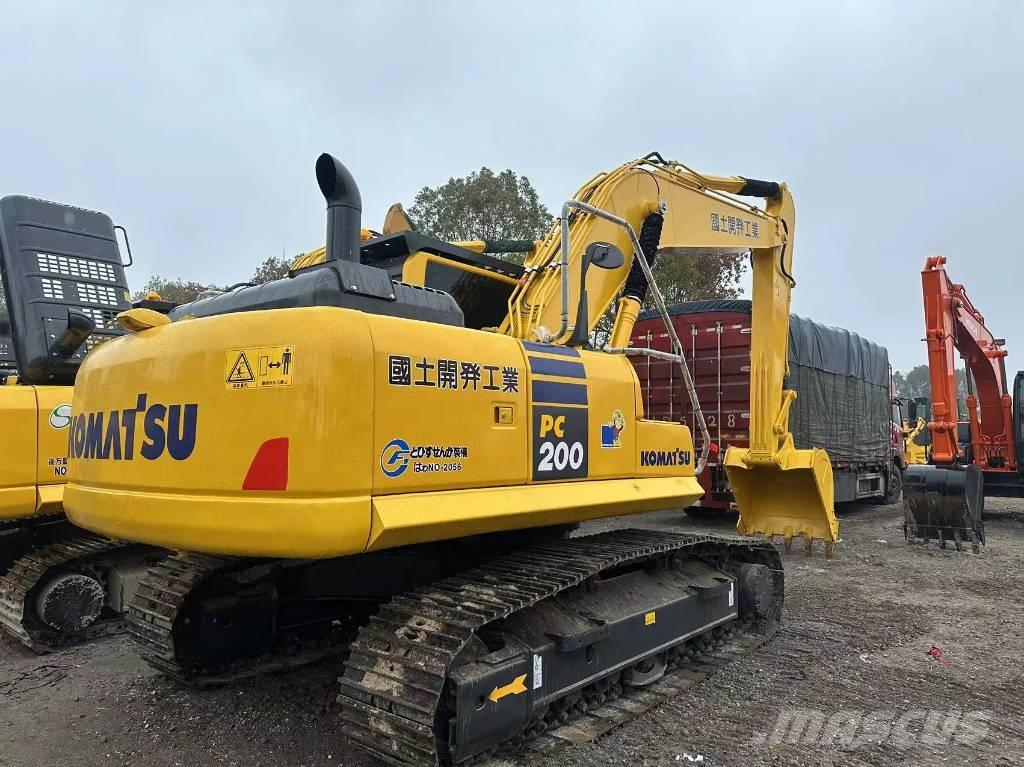 Komatsu PC 200 Escavatori cingolati