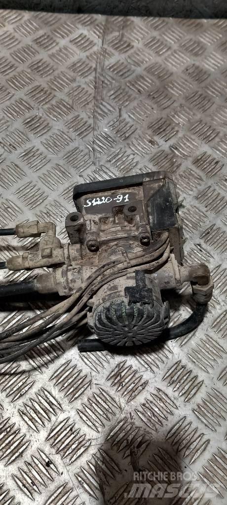 Scania G 400   1879275 Freni