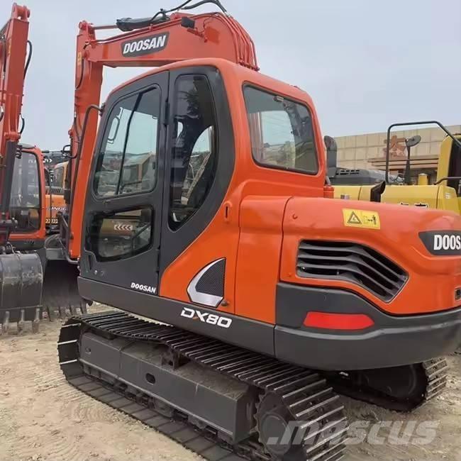 Doosan DX 80 Escavatori medi 7t - 12t