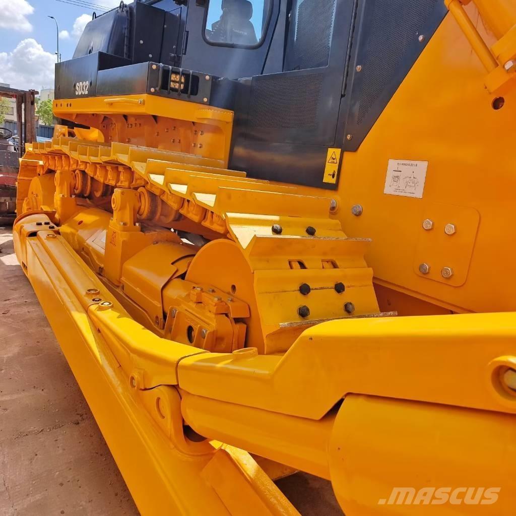 Shantui SD 32 Dozer cingolati