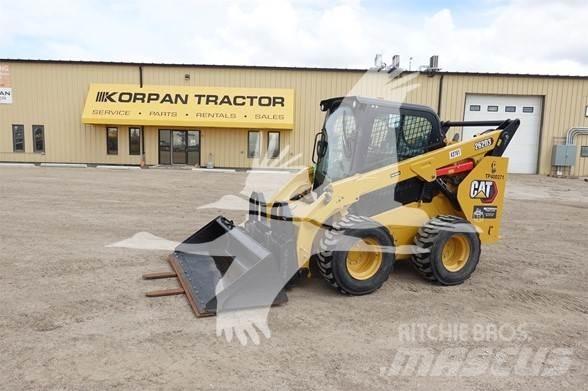 CAT 262D3 Mini Pale Gommate