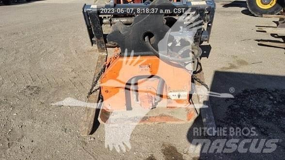 NPK C8C C8100 Rulli trainati vibranti