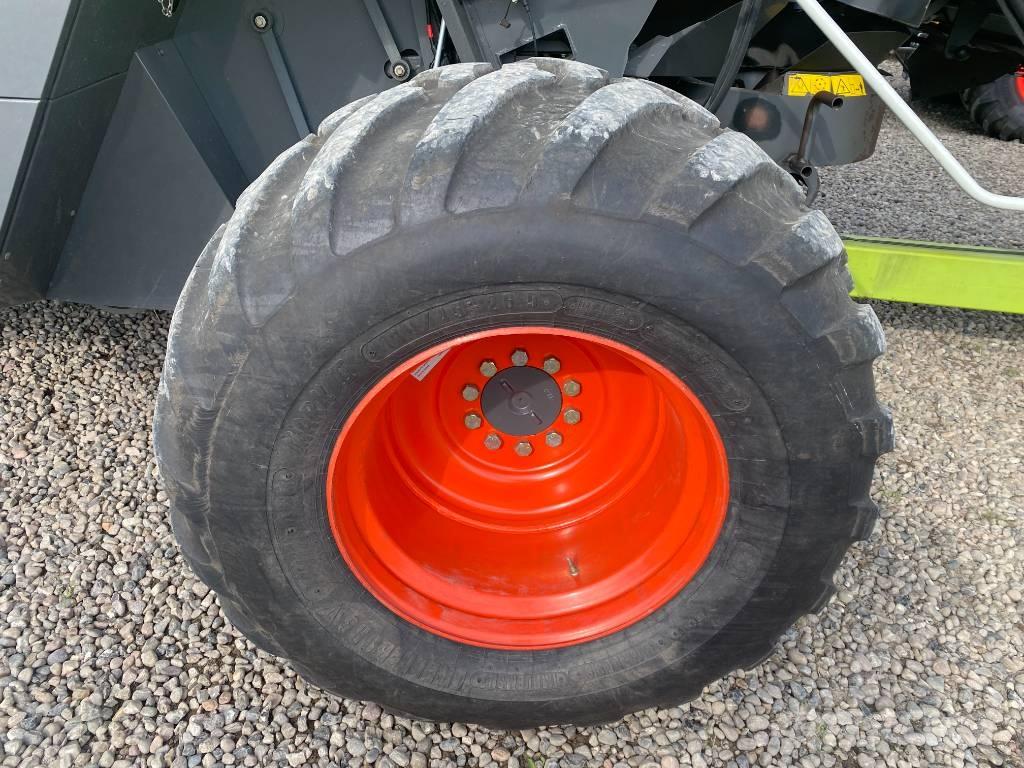 CLAAS LEXION 600 Mietitrebbiatrici