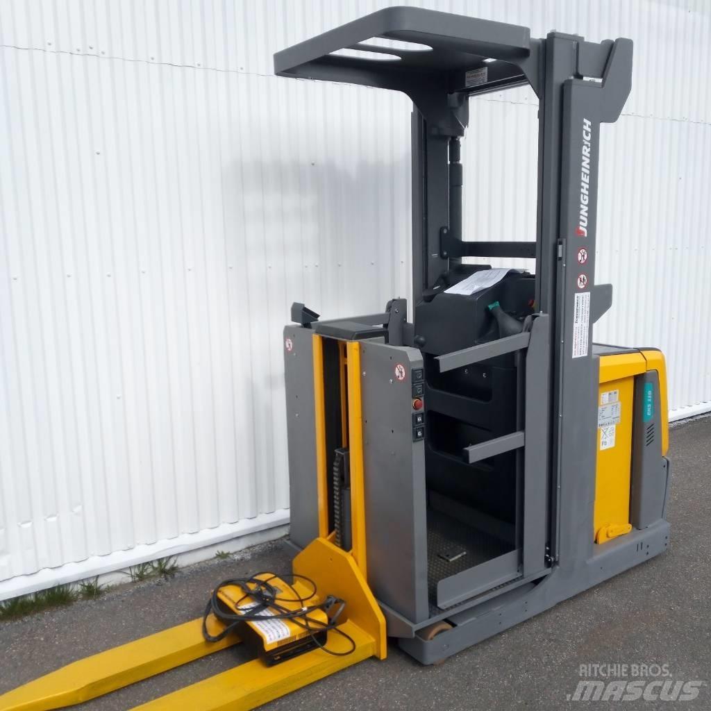 Jungheinrich EKS 110 Commissionatore medio livello