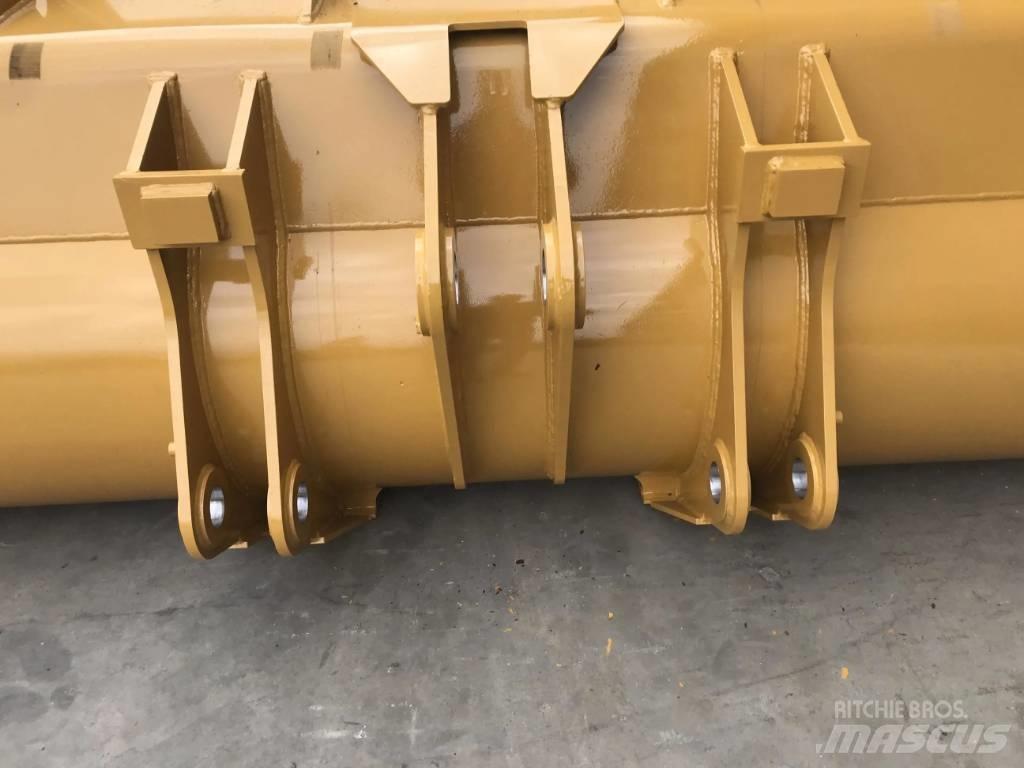 CAT 938M Benne