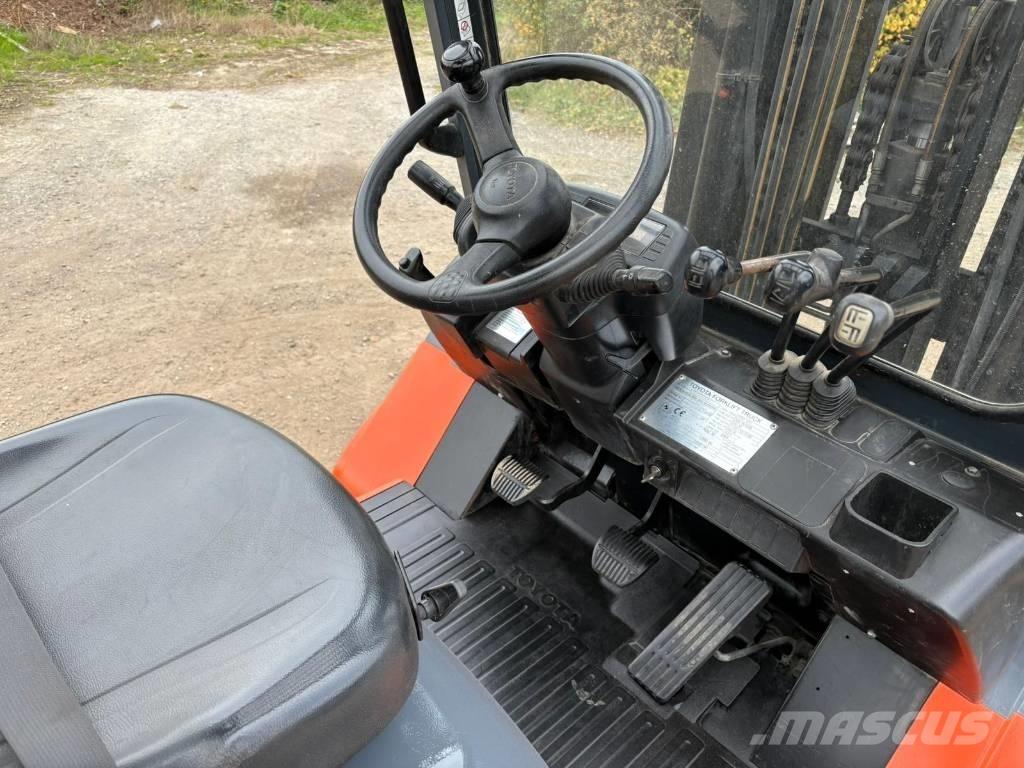 Toyota 7 FDA 50 Carrelli elevatori diesel