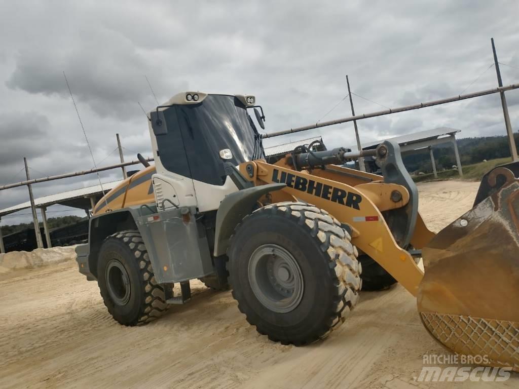 Liebherr L556 Pale gommate