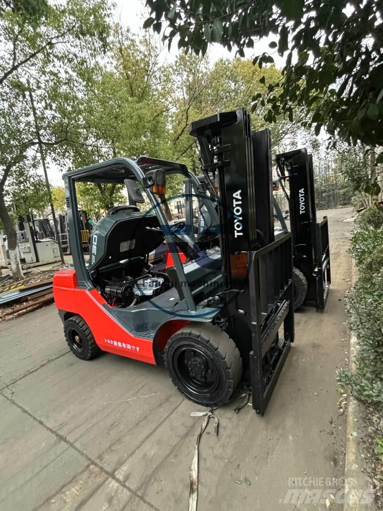 Toyota FDZN 30 Carrelli elevatori diesel