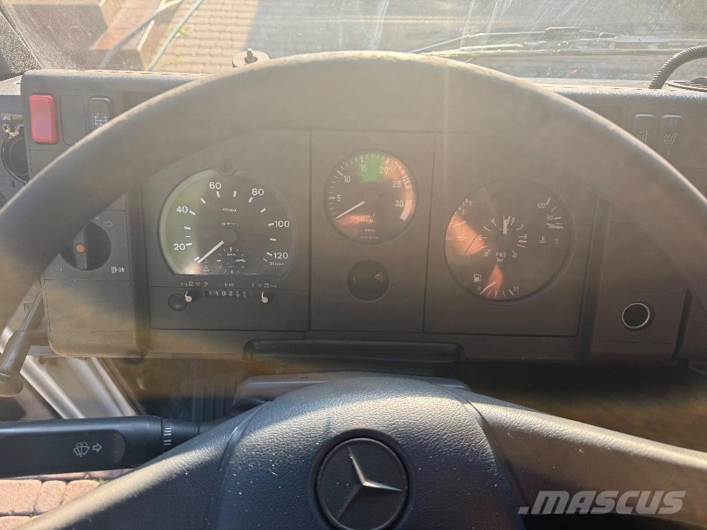 Mercedes-Benz 817 Piattaforme autocarrate