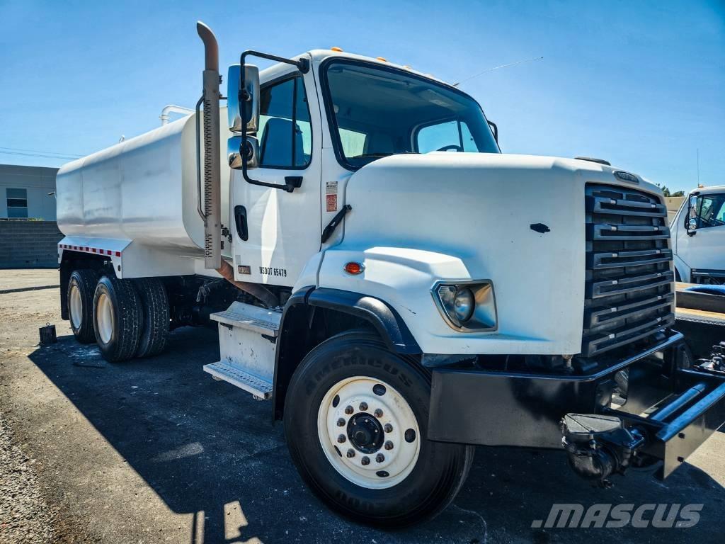 Freightliner 108 SD Autocisterne