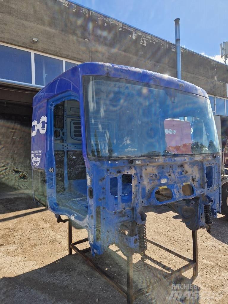 Volvo cab FH 4 500 Cabine e interni