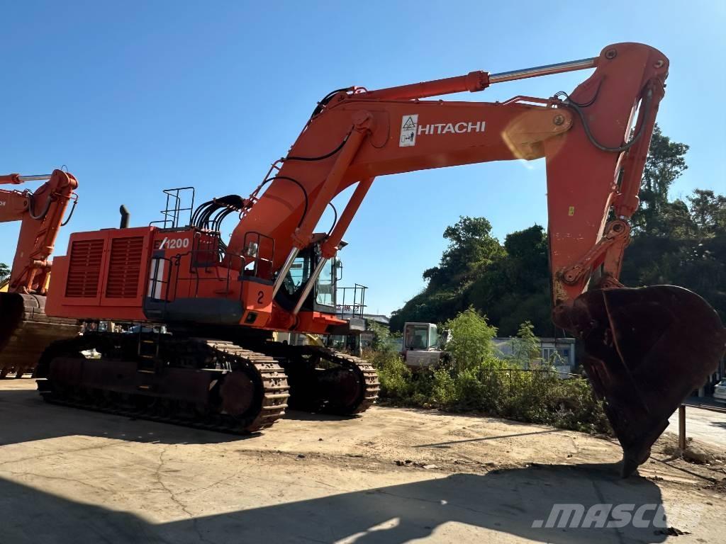 Hitachi EX 1200 Escavatori cingolati