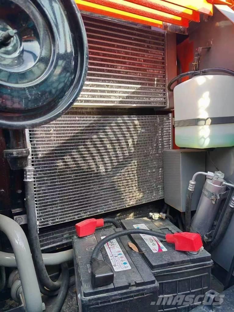 Hitachi ZX 120 Escavatori cingolati