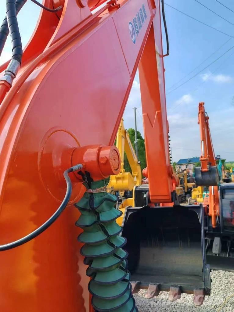 Hitachi ZX 120 Escavatori cingolati