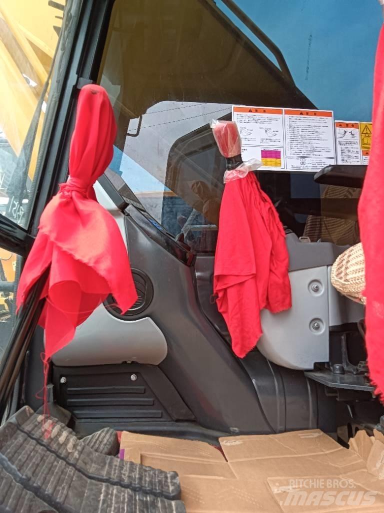 Komatsu PC 200-8 Escavatori cingolati