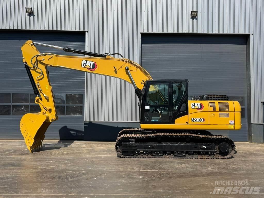 CAT 323D3 Escavatori cingolati