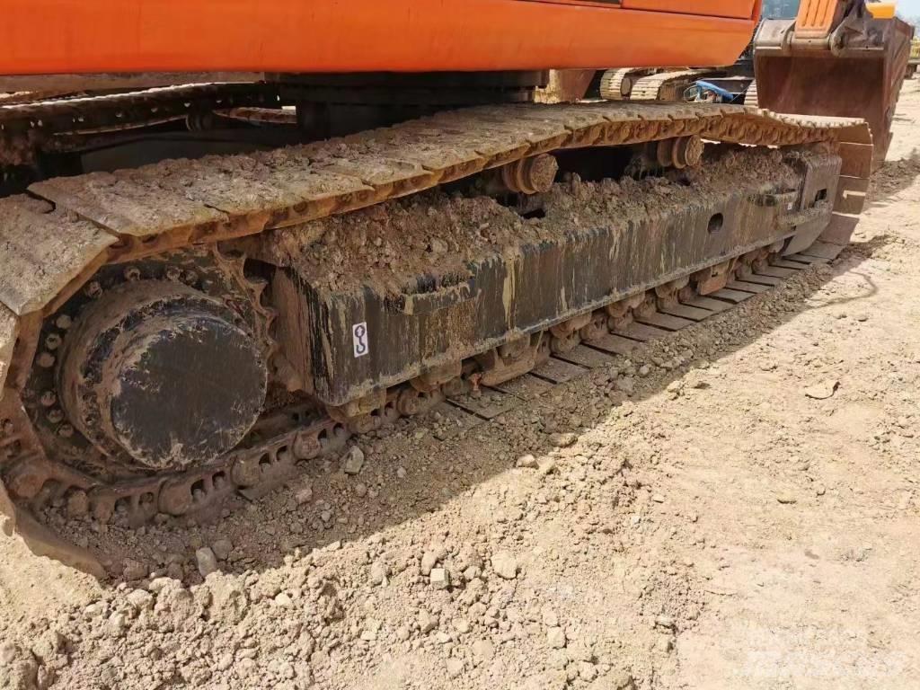 Doosan DH300LC-7 Escavatori cingolati