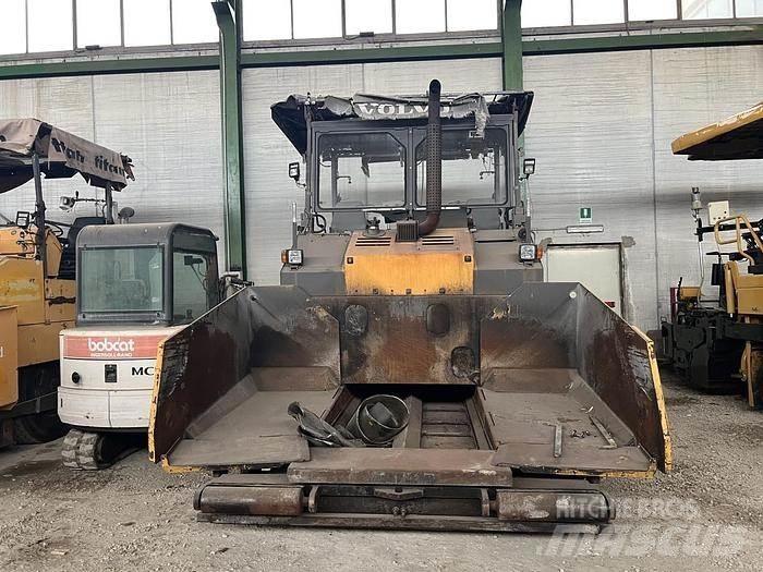 Volvo ABG 6870 Finitrici