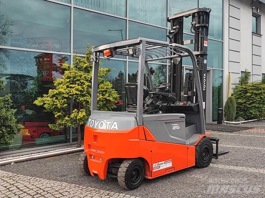 Toyota 8FBMT25 Carrelli elevatori elettrici