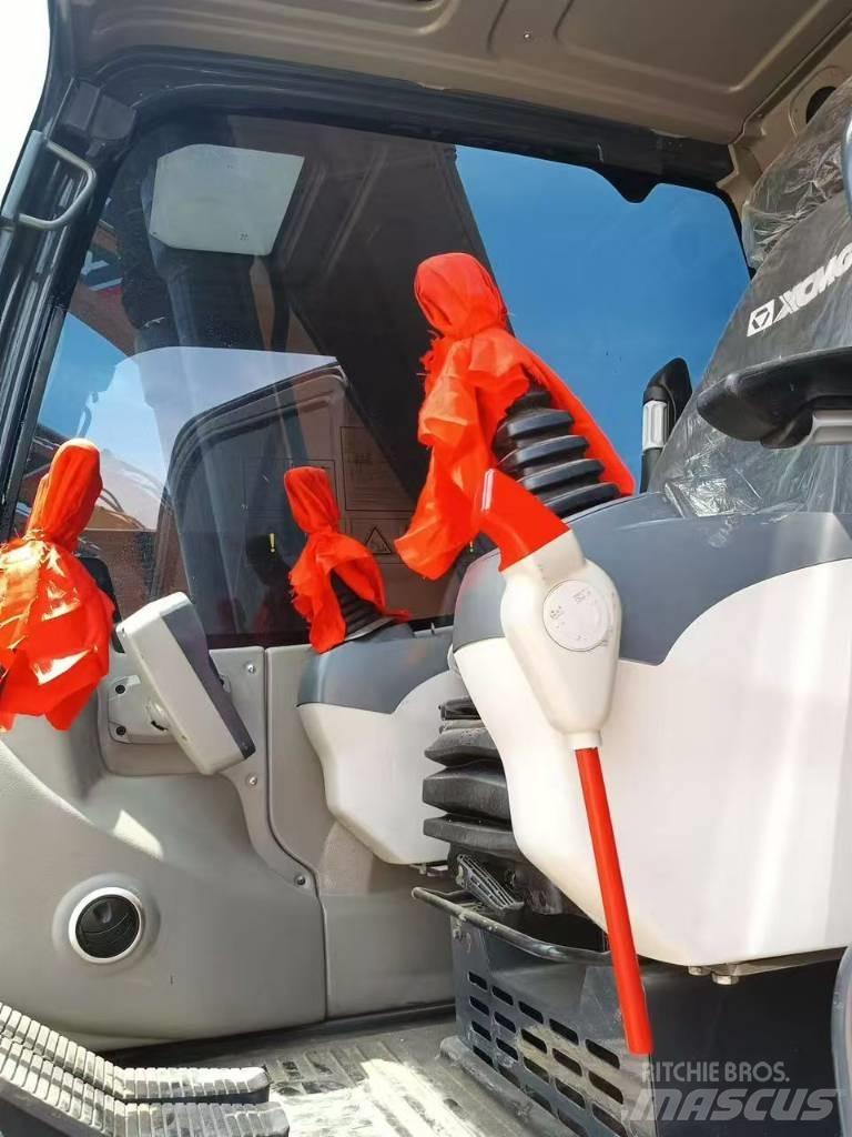 XCMG XE 215 DA Escavatori cingolati