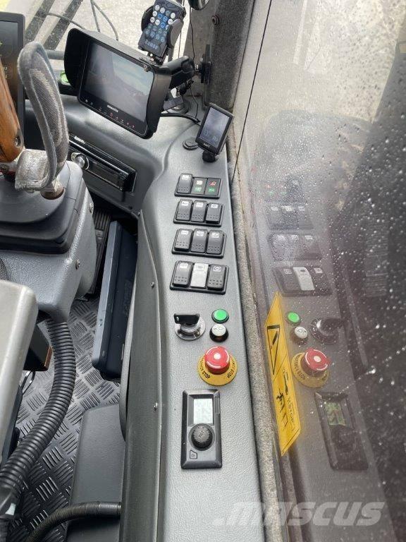 Komatsu 911.5 Abbattitrici, Disboscatrici