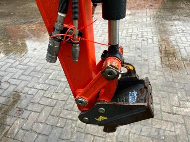 Kubota U 27-4 Miniescavatori
