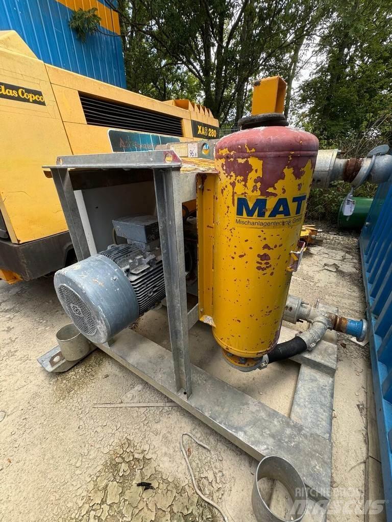 Bauer MAT HP 70 Autopompe per calcestruzzo