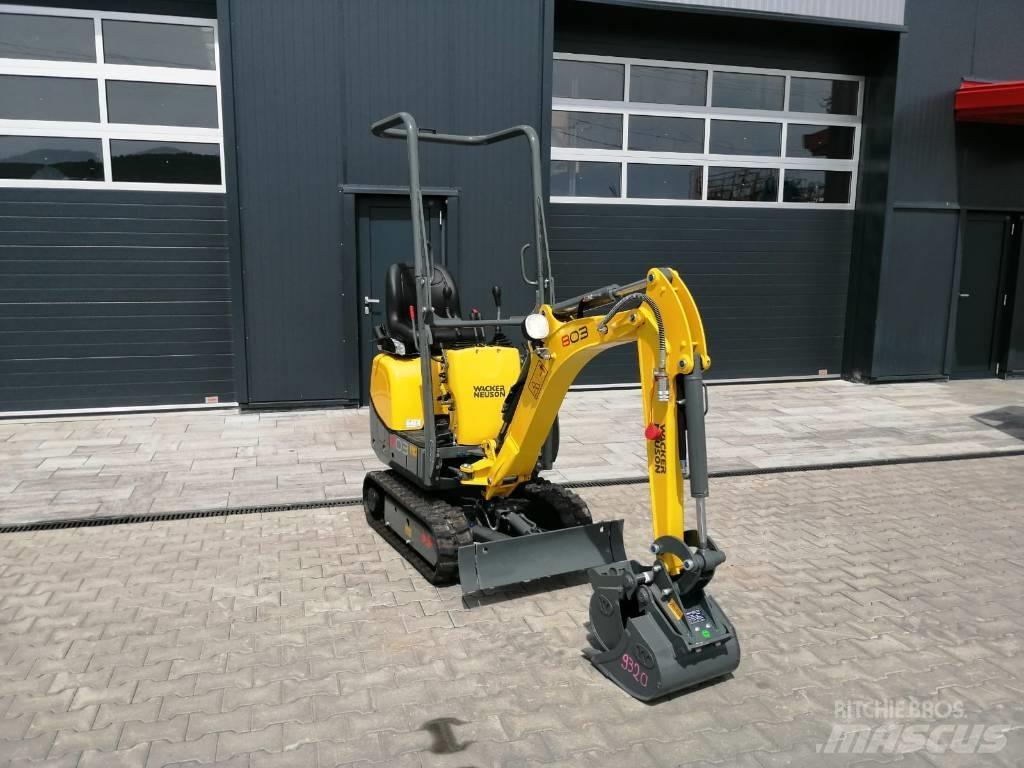 Wacker Neuson 803 Miniescavatori
