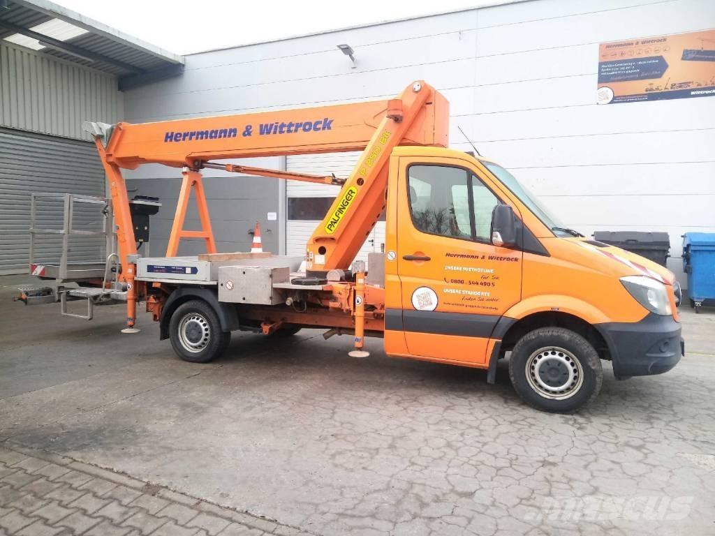 Palfinger P 250 BK Piattaforme autocarrate