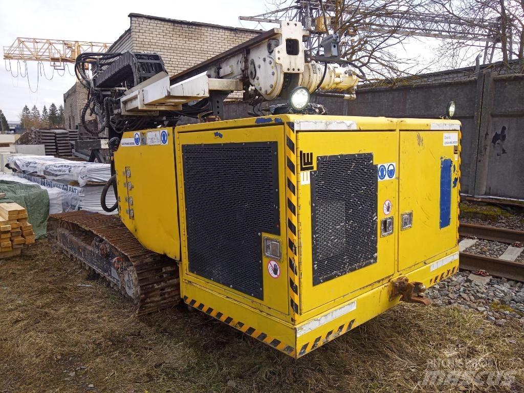 Hütte HBR 502 Autocarro per perforatrice mobile