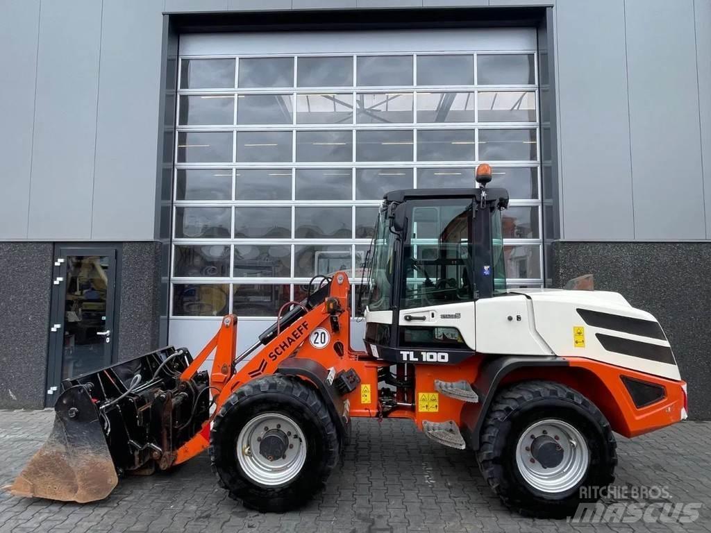 Schaeff TL100 Pale gommate