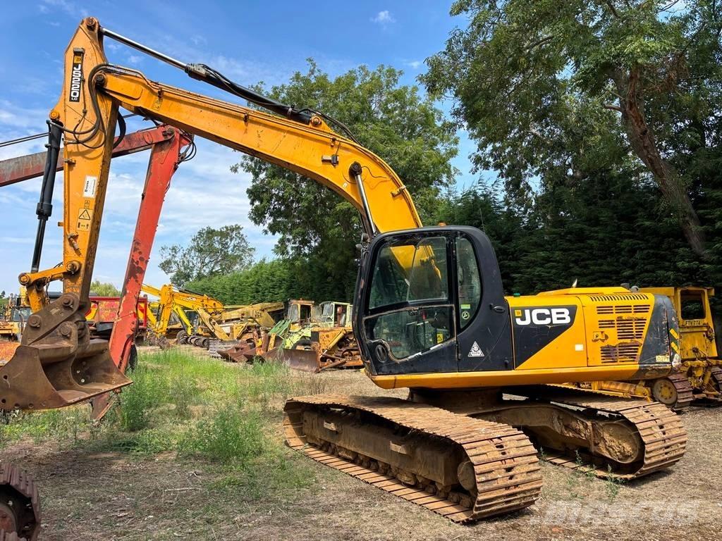 JCB JS 220 LC Escavatori cingolati
